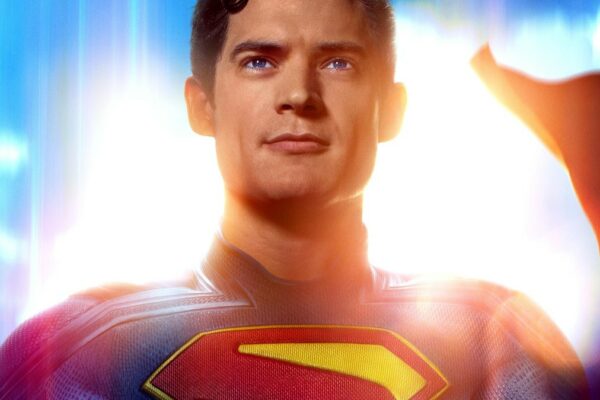 Superman ganha trailer “galhofa” anunciando o início das vendas dos ingressos!